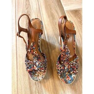 Gianni Bini Wedges Size 8.5